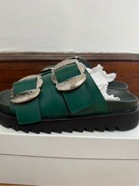 Toga Virilis green sandals